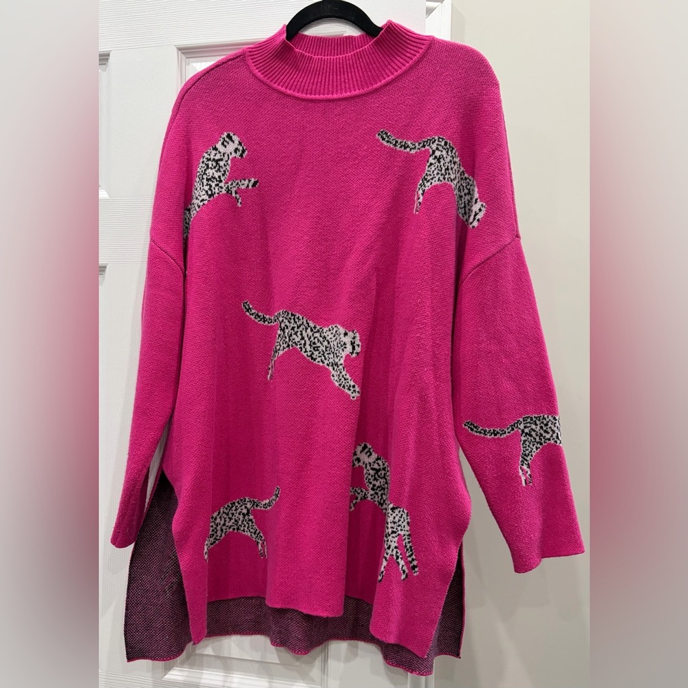 Nocona Pink Cheetah Pattern Women's Sweater